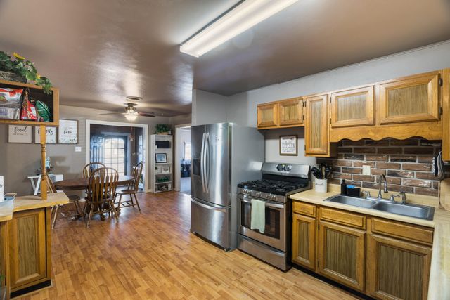 5 Cactus Drive, Los Lunas, NM 87031