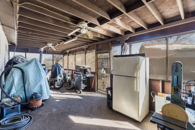 5 Cactus Drive, Los Lunas, NM 87031