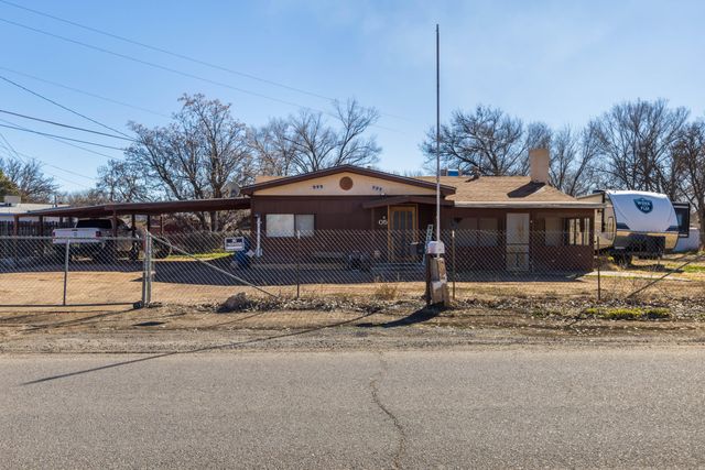 5 Cactus Drive, Los Lunas, NM 87031