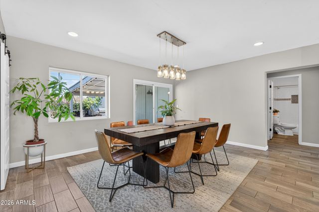 4622 E VIRGINIA Avenue, Phoenix, AZ 85008