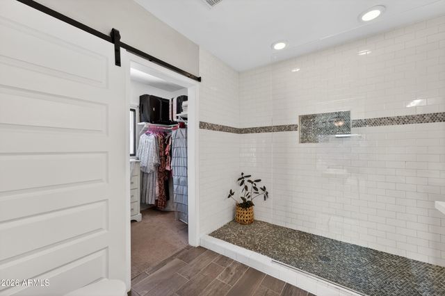 4622 E VIRGINIA Avenue, Phoenix, AZ 85008