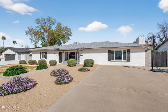 4622 E VIRGINIA Avenue, Phoenix, AZ 85008