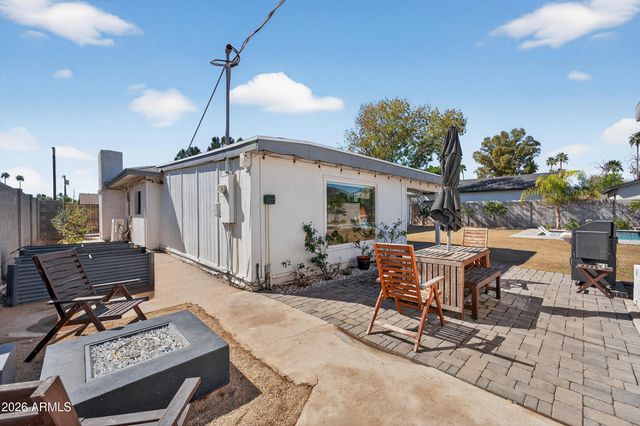 4622 E VIRGINIA Avenue, Phoenix, AZ 85008