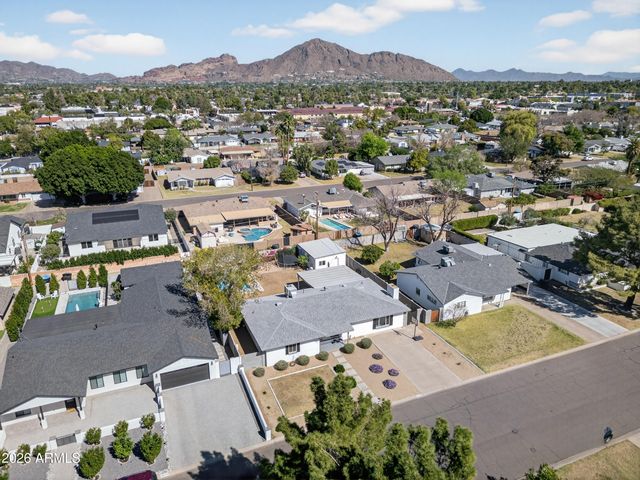 4622 E VIRGINIA Avenue, Phoenix, AZ 85008