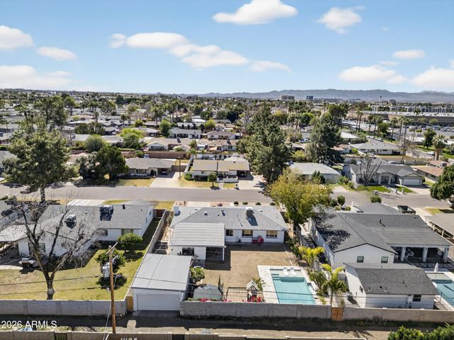 4622 E VIRGINIA Avenue, Phoenix, AZ 85008