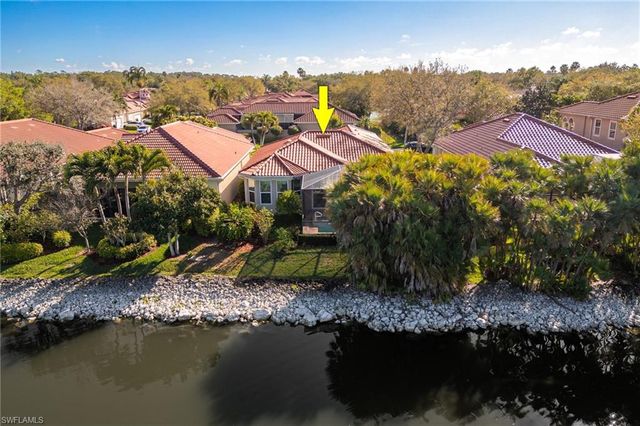 982 Fountain RUN, Naples, FL 34119