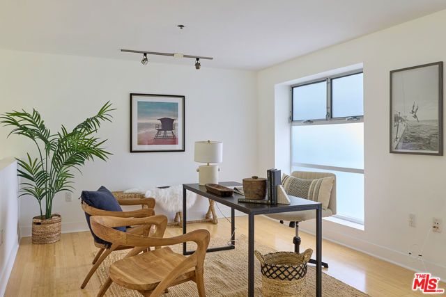 13326 Beach Avenue 105, Marina Del Rey, CA 90292
