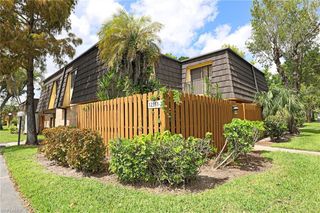 12351 Woodrose CT # 2, Fort Myers, FL 33907