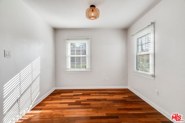 14043 Calvert Street, Van Nuys, CA 91401