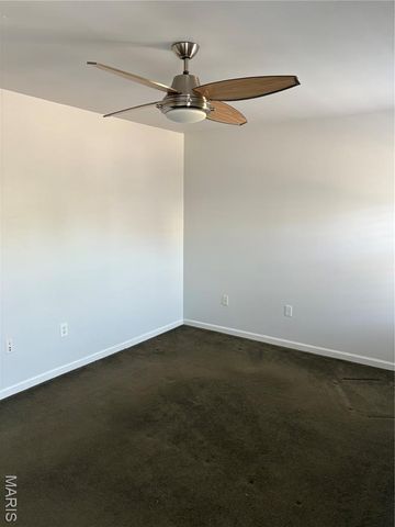 3312 Capri Way, St Peters, MO 63304