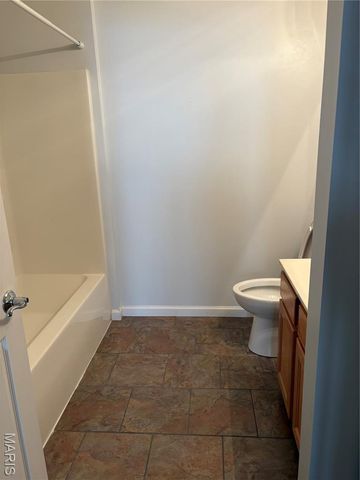 3312 Capri Way, St Peters, MO 63304