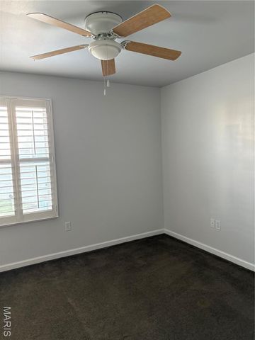 3312 Capri Way, St Peters, MO 63304