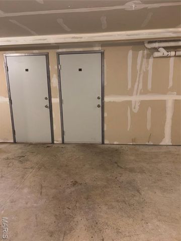 3312 Capri Way, St Peters, MO 63304