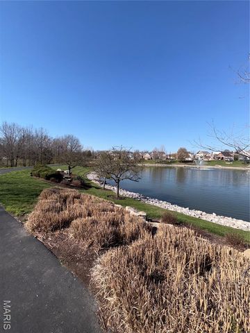 3312 Capri Way, St Peters, MO 63304