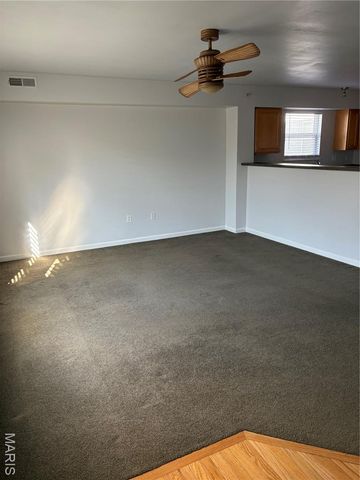 3312 Capri Way, St Peters, MO 63304