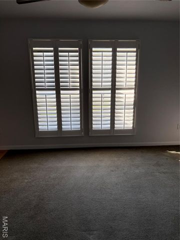 3312 Capri Way, St Peters, MO 63304