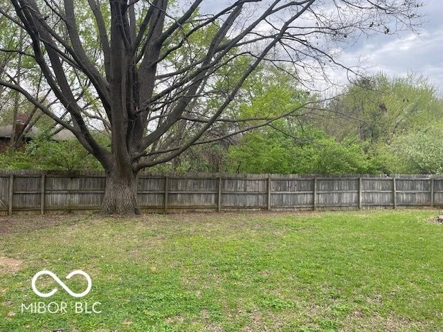 520 Daffon Drive, Indianapolis, IN 46227