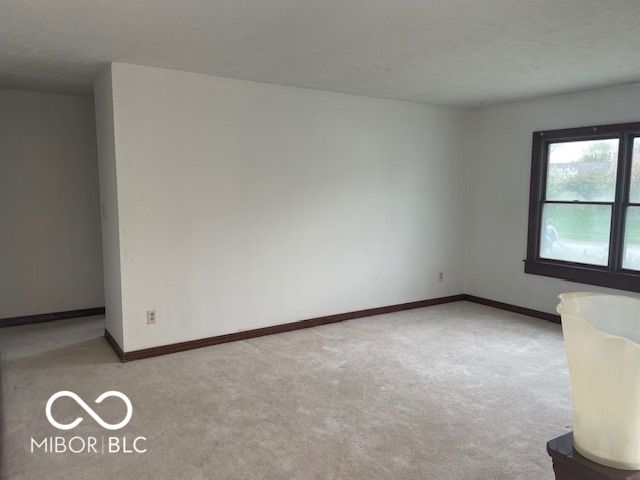 520 Daffon Drive, Indianapolis, IN 46227