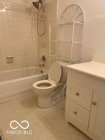520 Daffon Drive, Indianapolis, IN 46227
