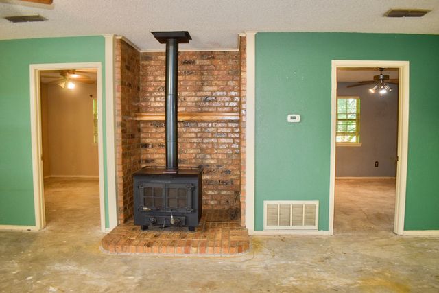 300 Bethel Road, Como, TX 75431