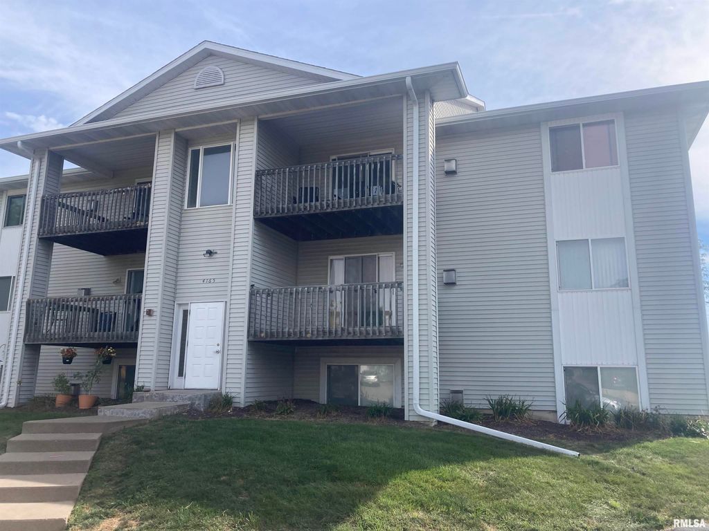 Image 1 of property listing at 4165 MALLARD Court, Bettendorf, IA 52722