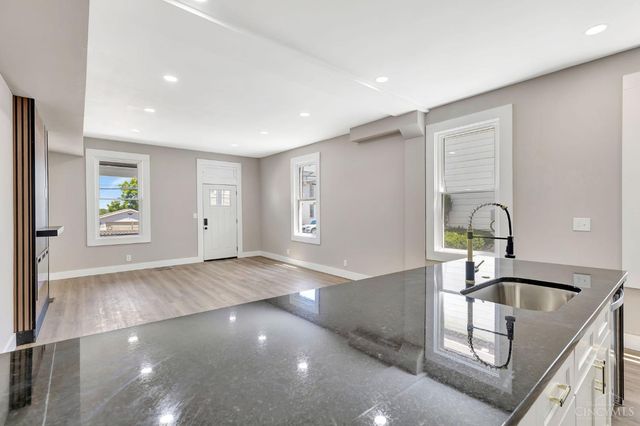 311 E Ross Avenue, St Bernard, OH 45217