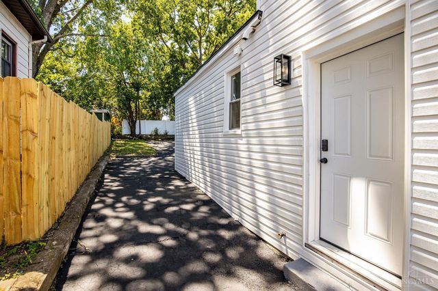 311 E Ross Avenue, St Bernard, OH 45217