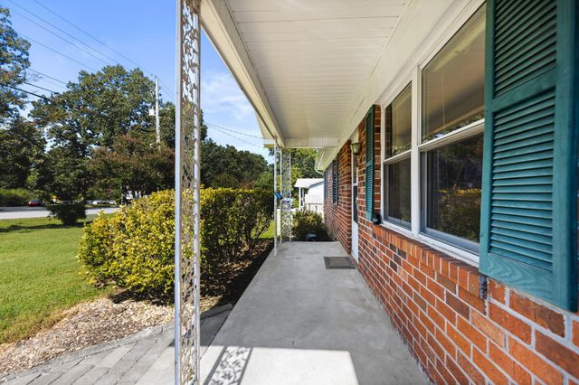 2044 Rolling Brook Drive, NE, Cleveland, TN 37323