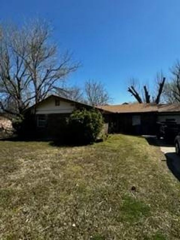 1100 N Doris Avenue, Newcastle, OK 73065