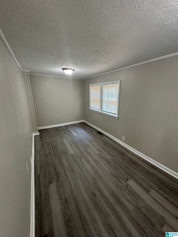 605 EASTWOOD AVENUE, Talladega, AL 35160