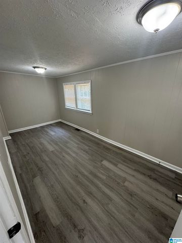 605 EASTWOOD AVENUE, Talladega, AL 35160