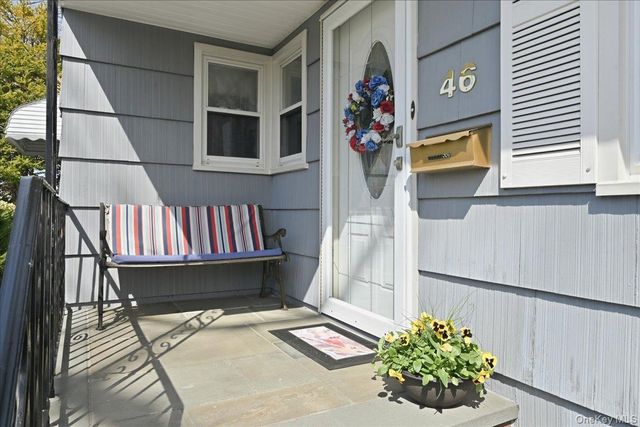 46 Bedford Avenue, Massapequa, NY 11758