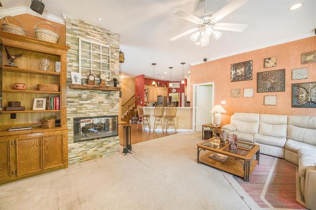 2434 Pebblebrook Circle, Conroe, TX 77384