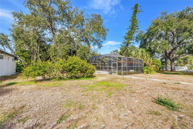 4114 42ND AVENUE S, St Petersburg, FL 33711