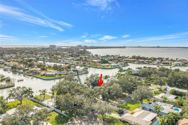 4114 42ND AVENUE S, St Petersburg, FL 33711