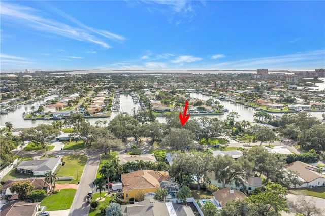 4114 42ND AVENUE S, St Petersburg, FL 33711