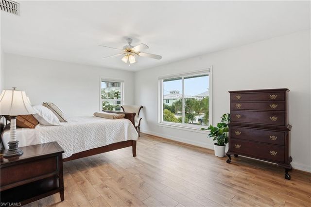 48 Fairview BLVD, Fort Myers Beach, FL 33931