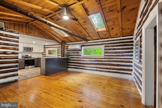 8331 HAIRE ST, Manassas, VA 20112