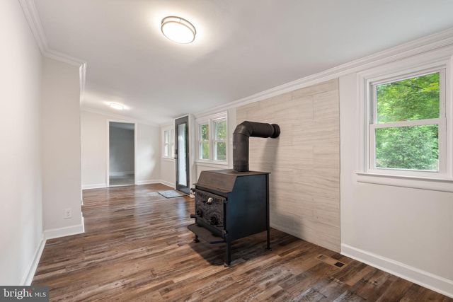 8331 HAIRE ST, Manassas, VA 20112