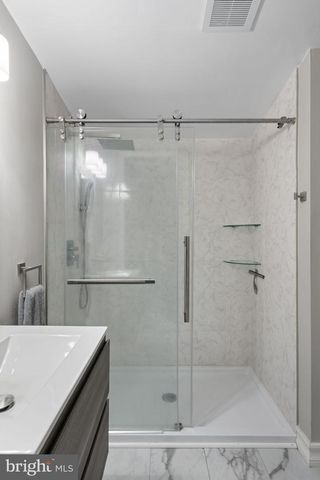 8331 HAIRE ST, Manassas, VA 20112