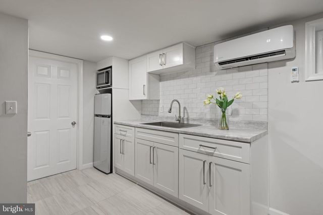8331 HAIRE ST, Manassas, VA 20112