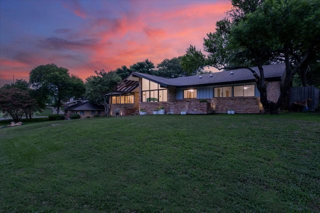 1729 Boca Chica Drive, Dallas, TX 75232