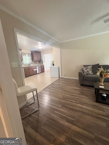 1148 Mannbrook Drive, Stone Mountain, GA 30083