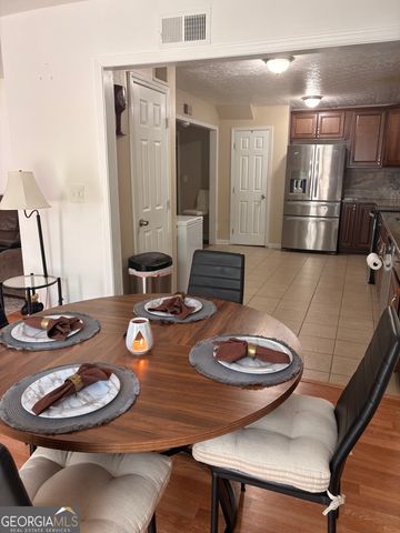 1148 Mannbrook Drive, Stone Mountain, GA 30083