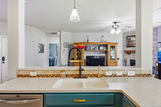 3526 Mendocino Park, San Antonio, TX 78261