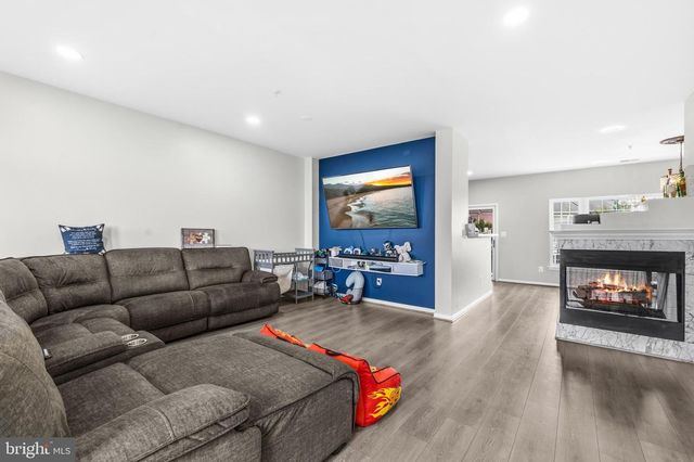 42267 TERRAZZO TER, Aldie, VA 20105