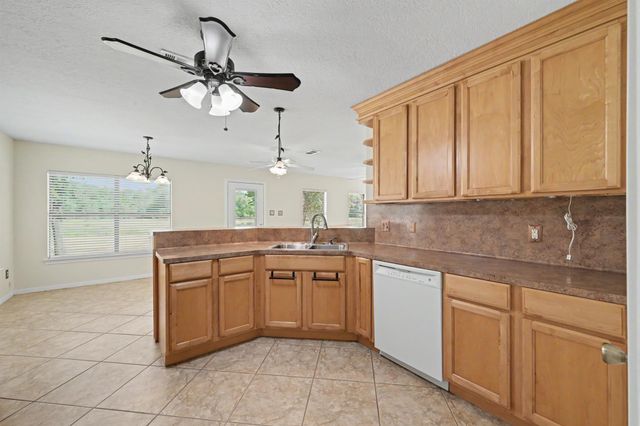 15 Lakeside, Trinity, TX 75862