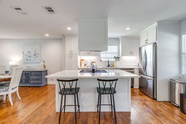 10023 Shadyview Drive, Dallas, TX 75238