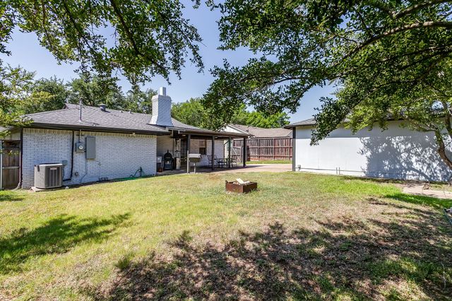 10023 Shadyview Drive, Dallas, TX 75238