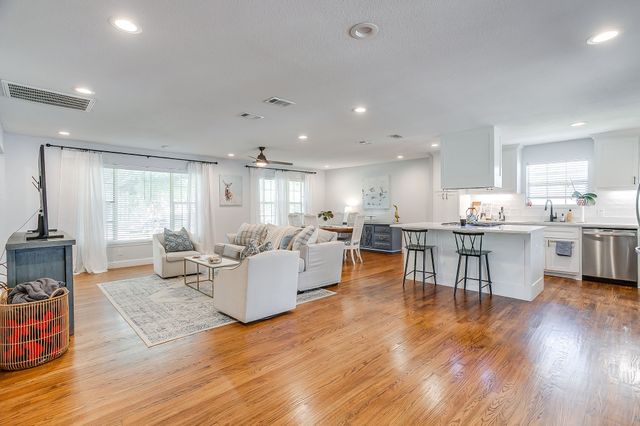 10023 Shadyview Drive, Dallas, TX 75238